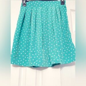 Never worn! Boutique-purchased Everly mint & white skirt!